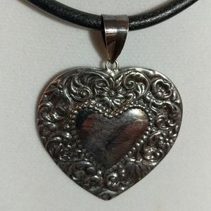 .925 Sterling Silver Embossed Heart Necklace